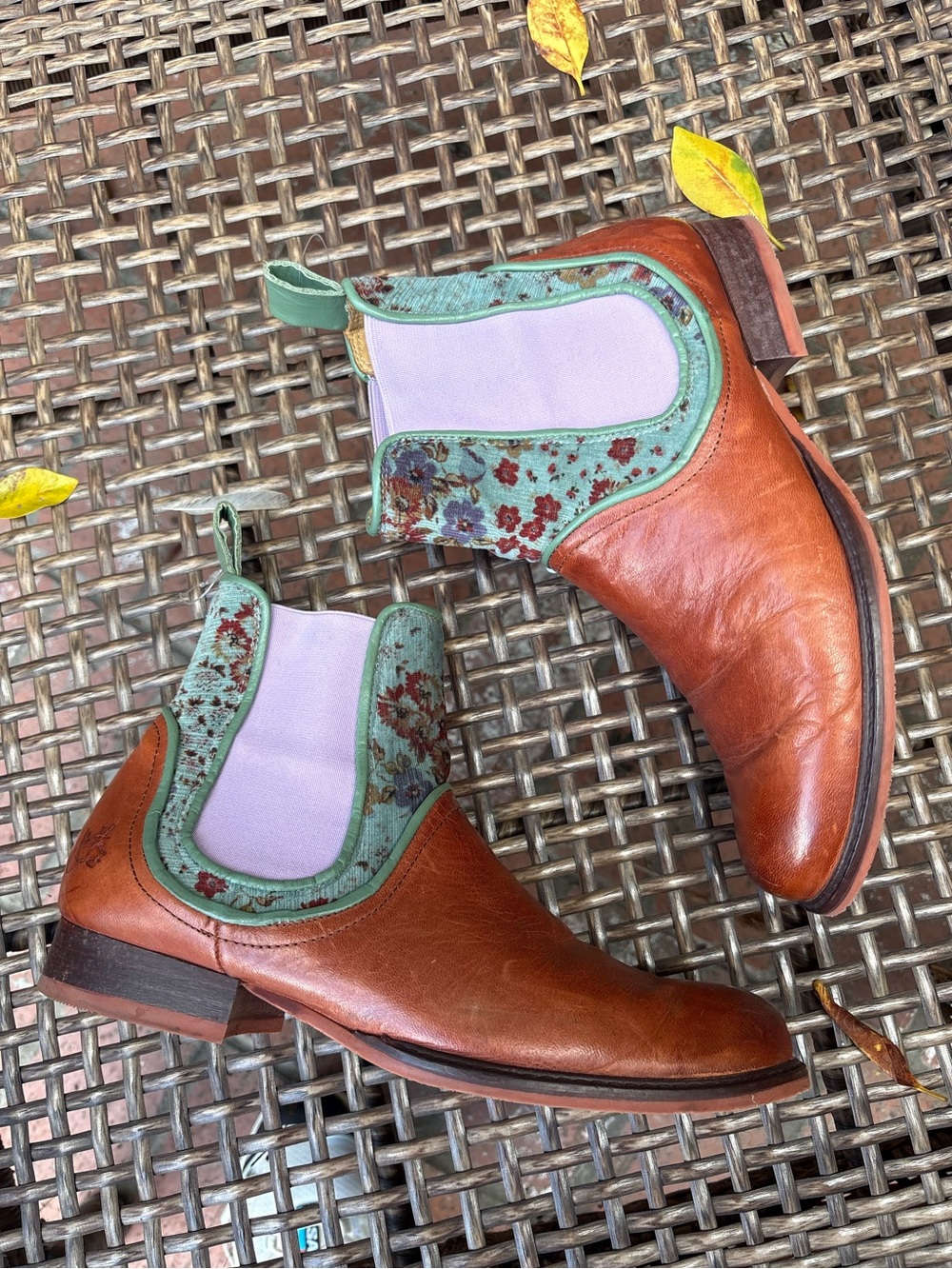 John Fluevog BIBLIO NORTON LAYERED CHELSEA BOOTS - Picture 6 of 15